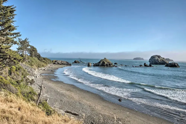 Coastal Getaway by Pebble Beach & Redwoods!