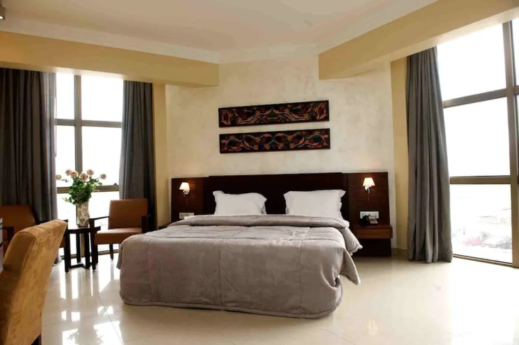 The Avenue Suites