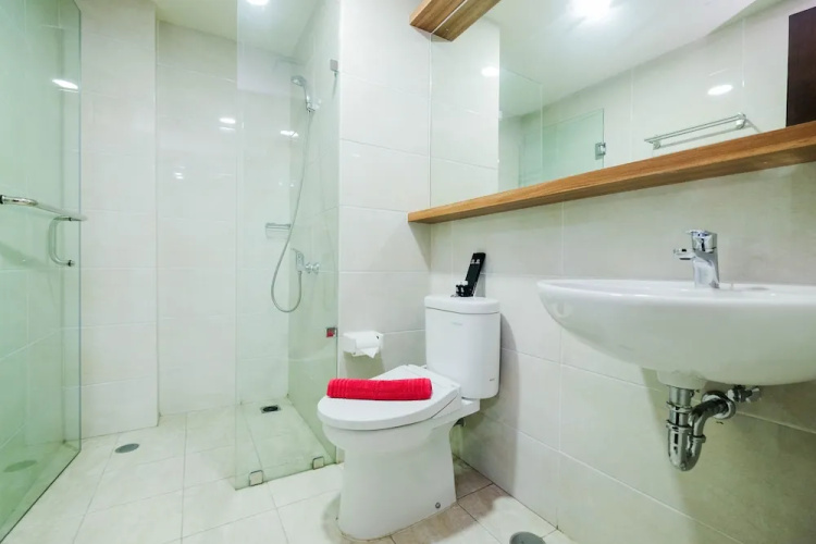 Scenic 1Br Apartment At Mustika Golf Residence