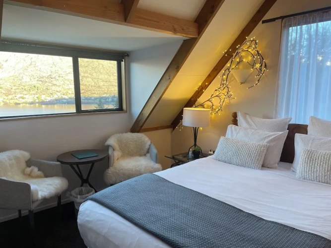 Comfort room