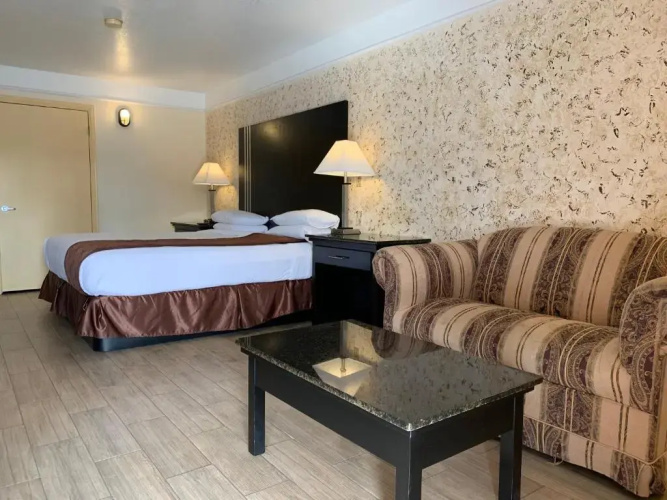 Texas Inn & Suites