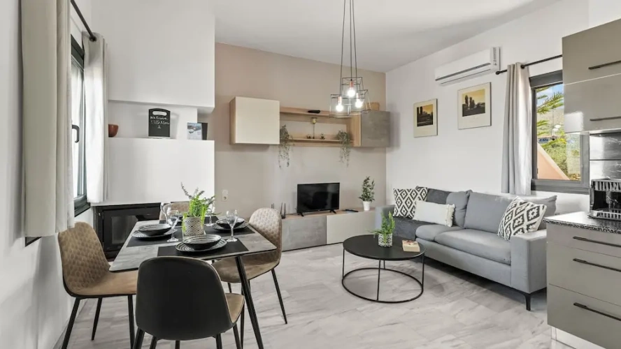 2 Bedrooms Suite with balcony and with garden view
