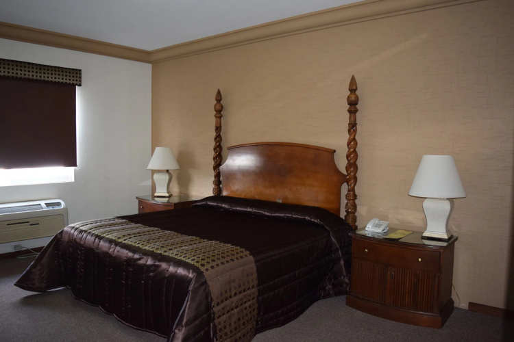 Hotel Conquistador Inn By US Consulate