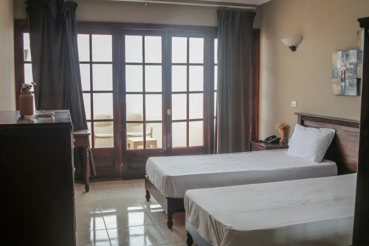Serenity Lodge