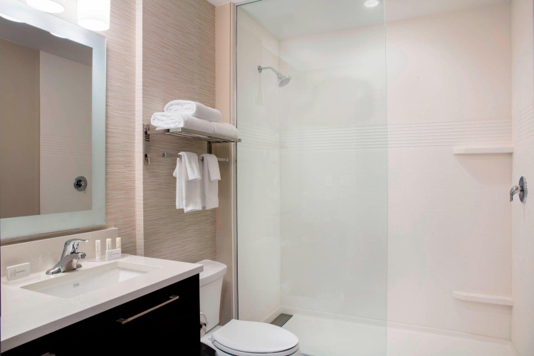 1 Bedroom Double Suite