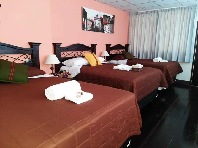 Standard Triple room