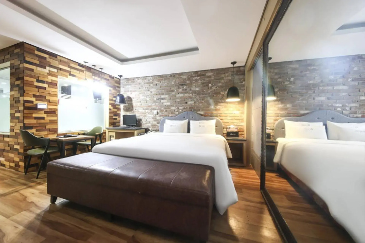 Busan Songdo Q Five Hotel