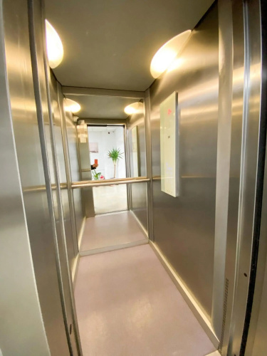 VR2 Central Apartment