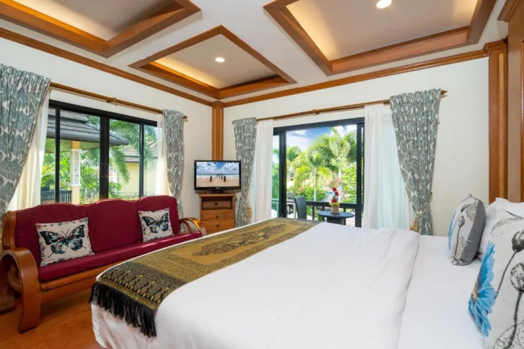 Private Villas Bangtao