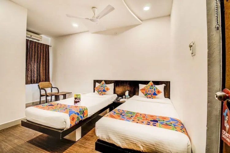 FabHotel Scarlet