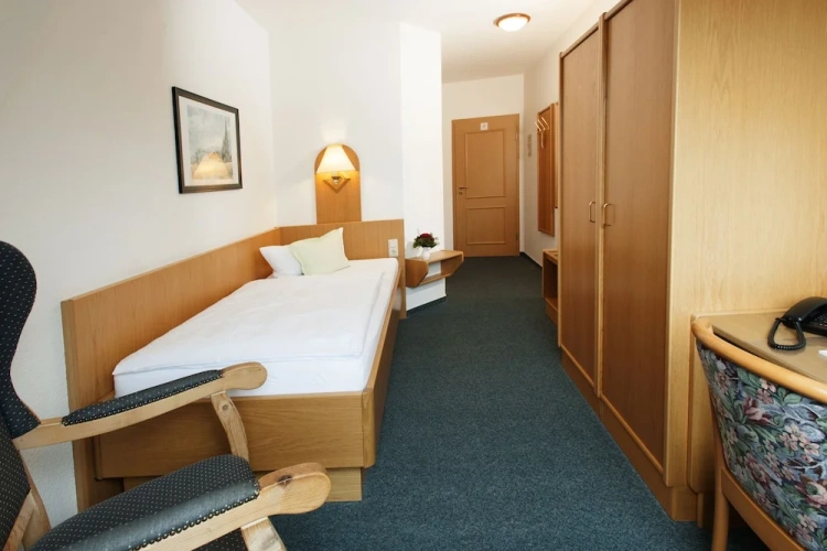 Classic Single room