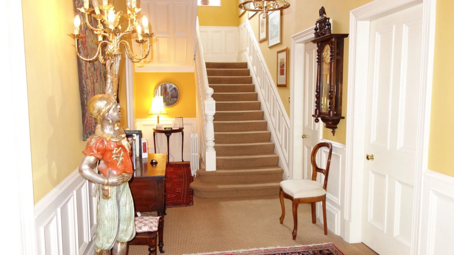 Claremont House B&B