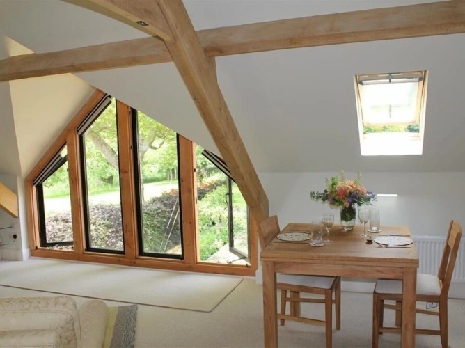 Avon Turn Barn