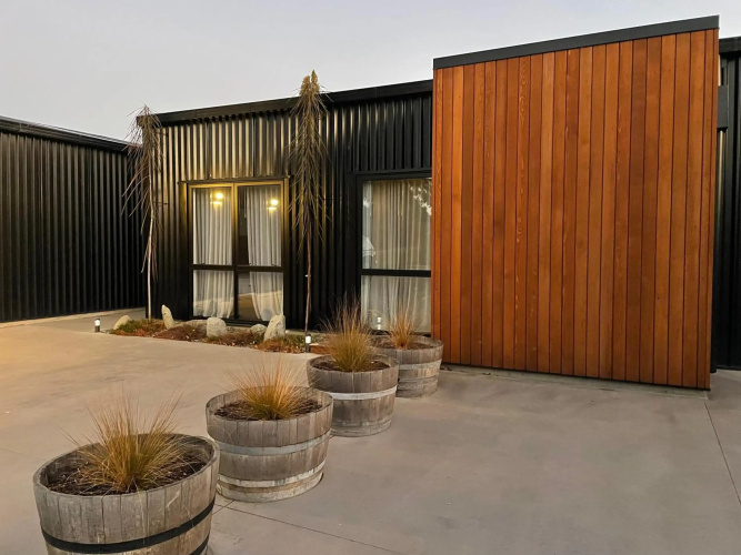 Orchard Lodge Wanaka - Relax, Refresh, Recharge