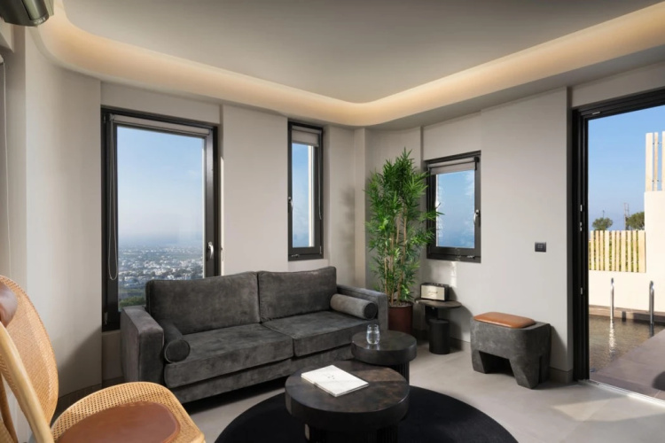 Apikia Santorini Suites - Adults Only
