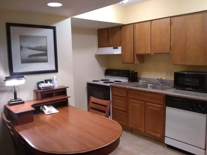 Standard Double Suite