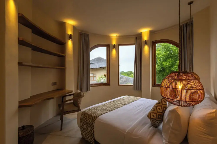 Nuanu Suites & Accommodations