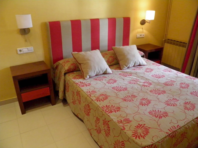 Apartaments Sant Jordi Girona 97