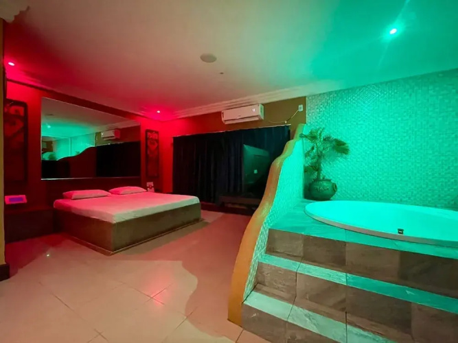 Bora Bora Motel