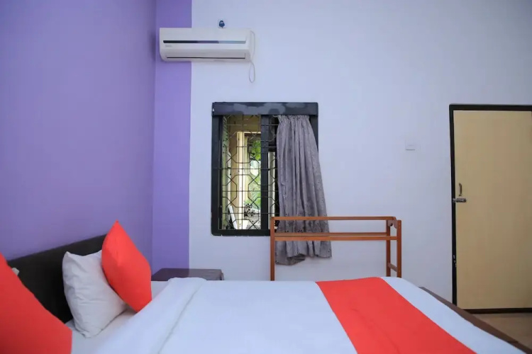 OYO 256 Subash Hotel
