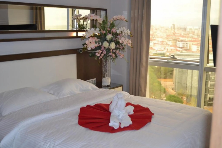 Mac Hotel Vazo Kule