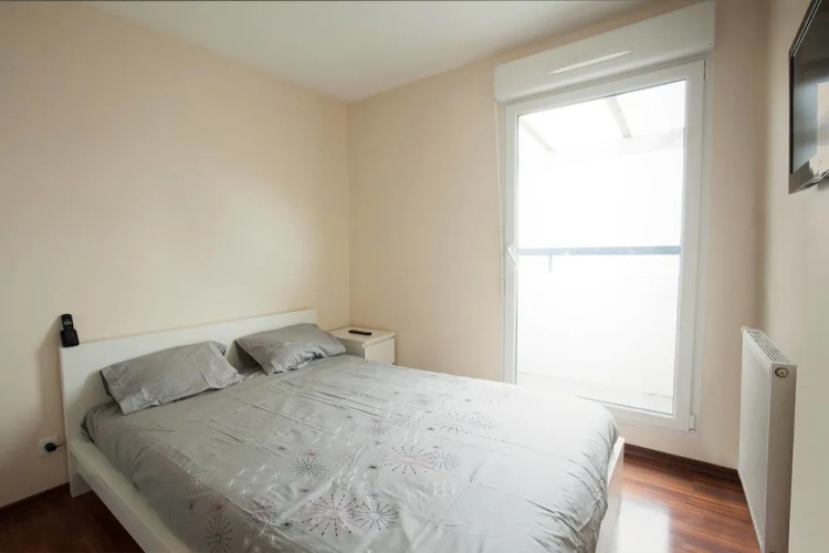 2-Bed Apartment Near Disneyland