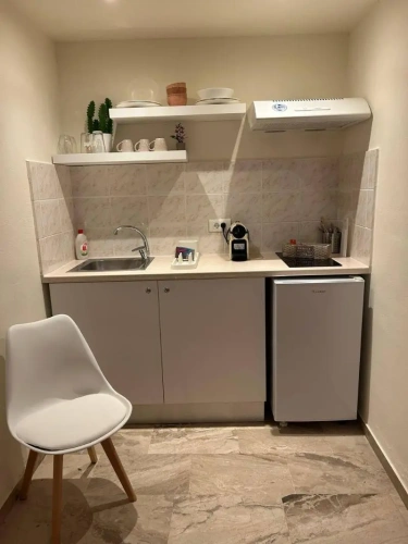1 Bedroom Deluxe Quadruple room