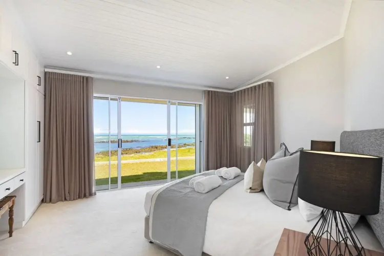 Villa Kyma by HostAgents