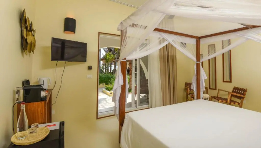 Alma Boutique Hotel