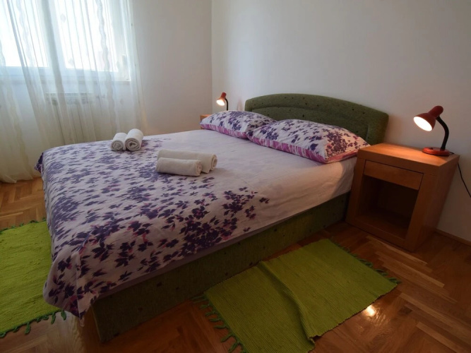 Spacious Apartment in Zadar With Balcony