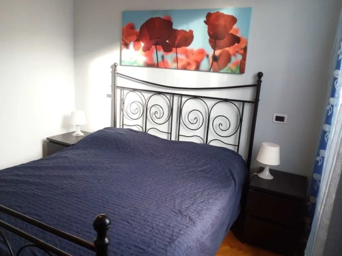 Classic Sextuple Apartment
