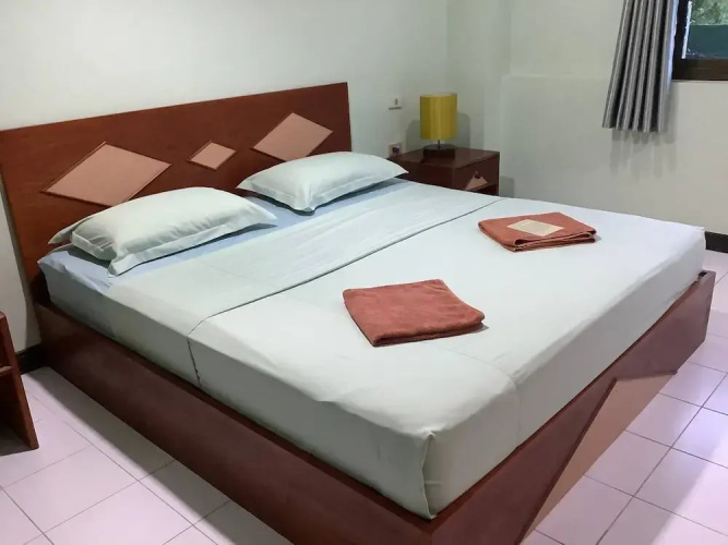 Freedom House Hotel