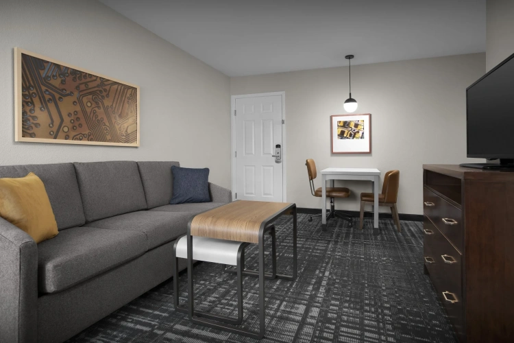 1 Bedroom Double Suite