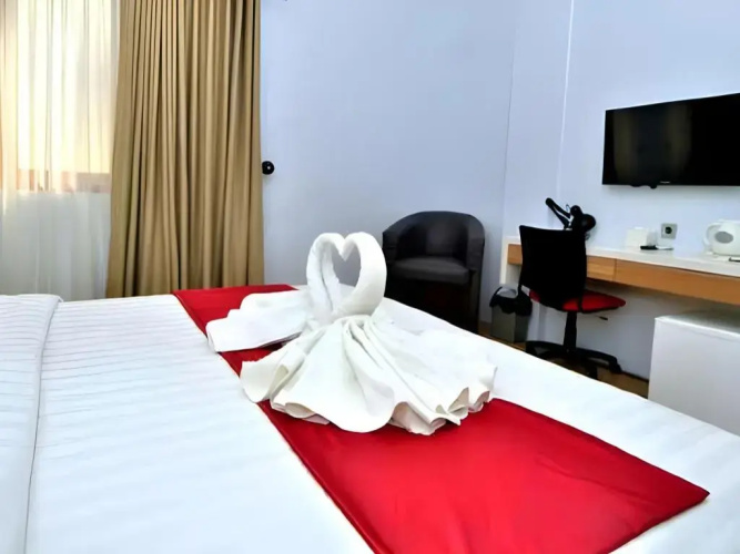 Hip Hope Hotel