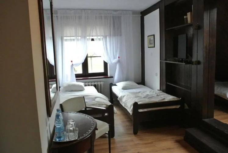Classic Quadruple room