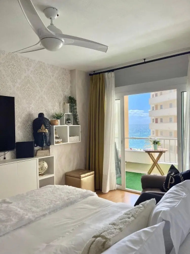 Beachfront Studio Apartment Marbella
