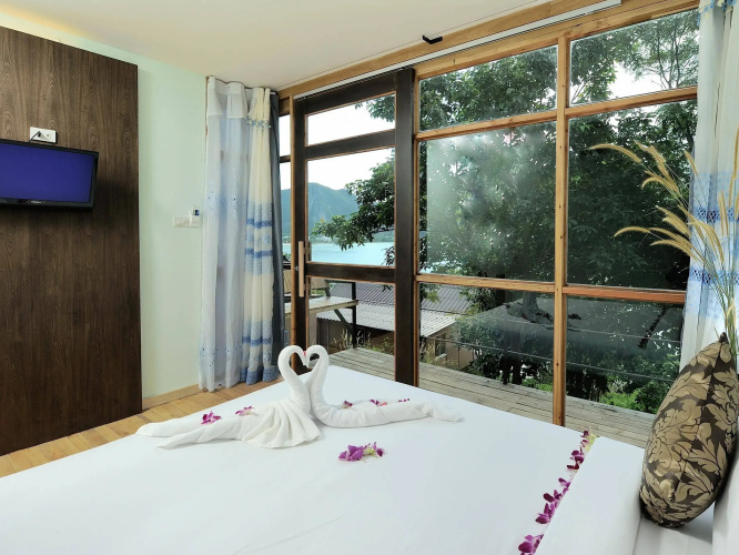 Phi Phi Sea Sky Resort