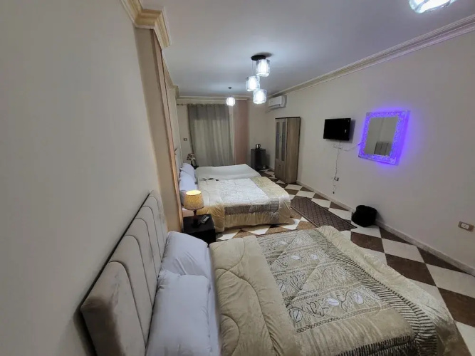 Pyramid Stars Inn