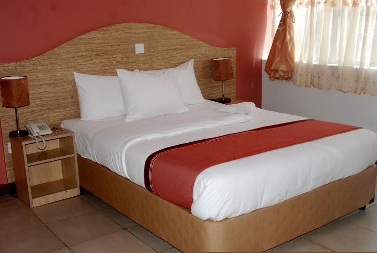 Hotel Emerald