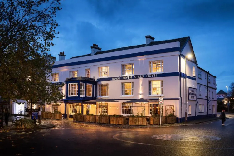 Royal Seven Stars Hotel