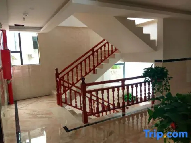 Junhao Nongjia Hotel