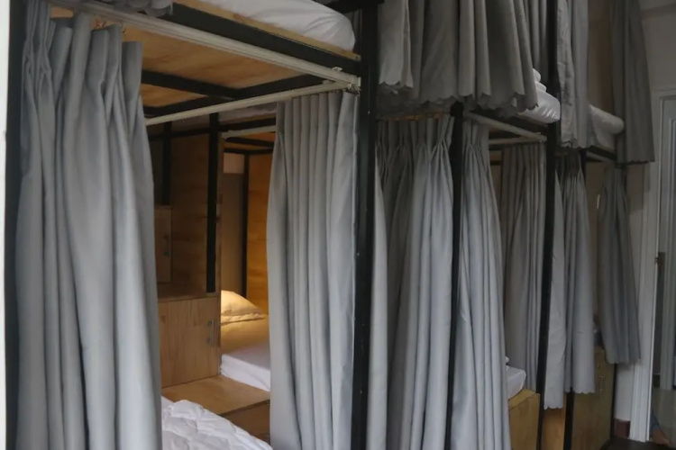 Vector Hostel