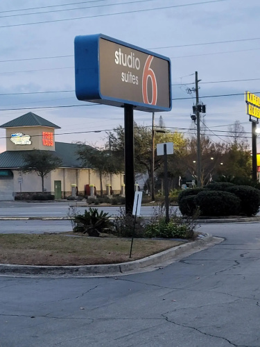 Studio 6 Suites Hinesville Ga
