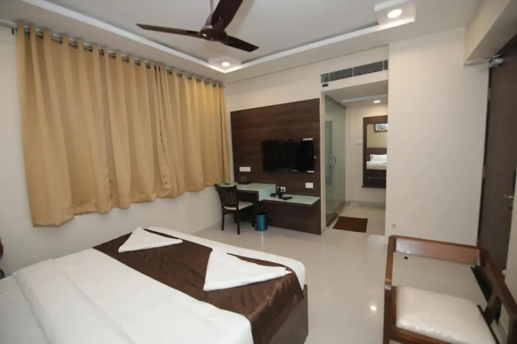 Hotel Shringar Palace By OYO Rooms