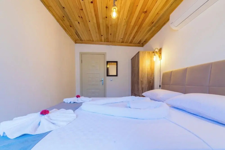 Ceren Villa Akyaka Daily Weekly Rentals