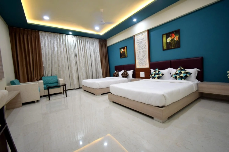 Standard Quadruple room