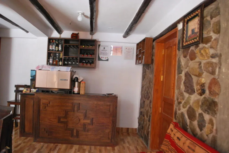 Kiswar Lodge