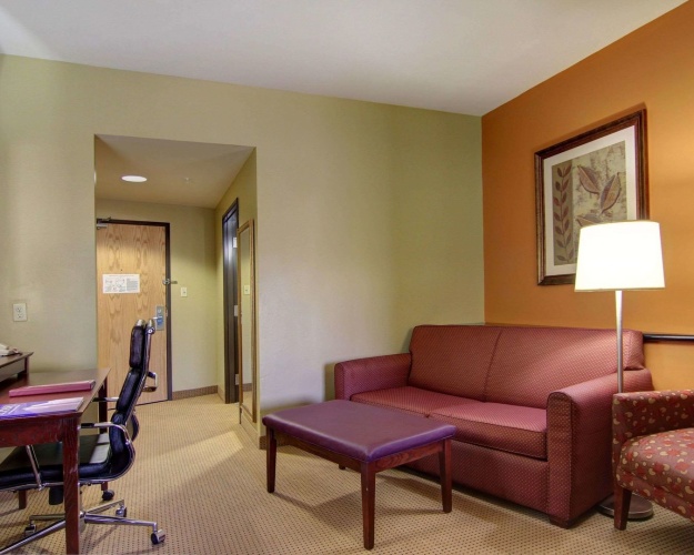 Comfort Suites El Paso West photo 18