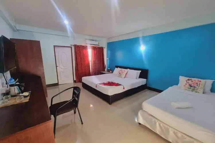 Chat House Chiang Rai