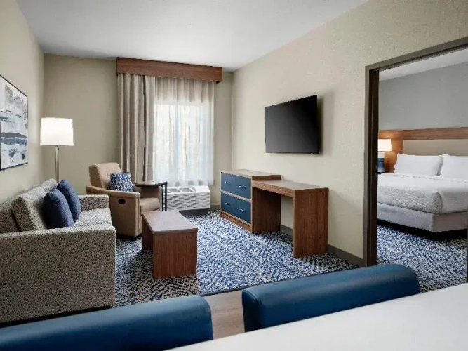 1 Bedroom Double Suite